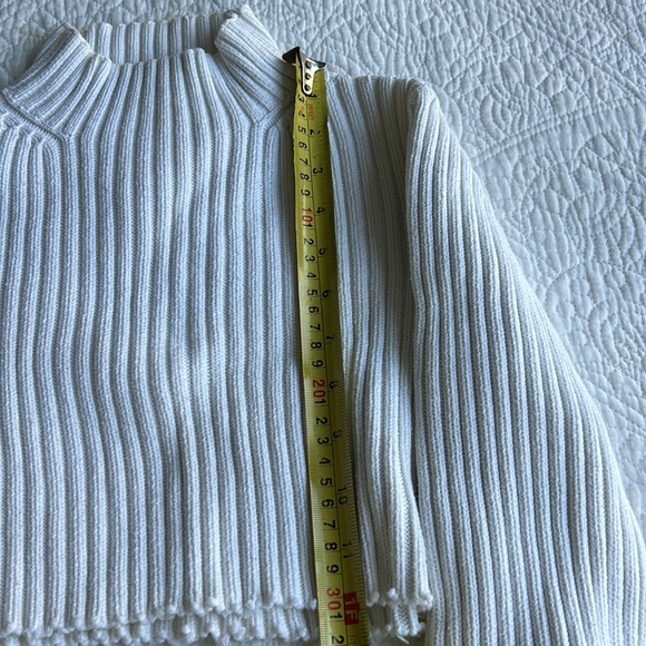 Gap cropped rib knit sweater size S/M - Picture 3 of 7
